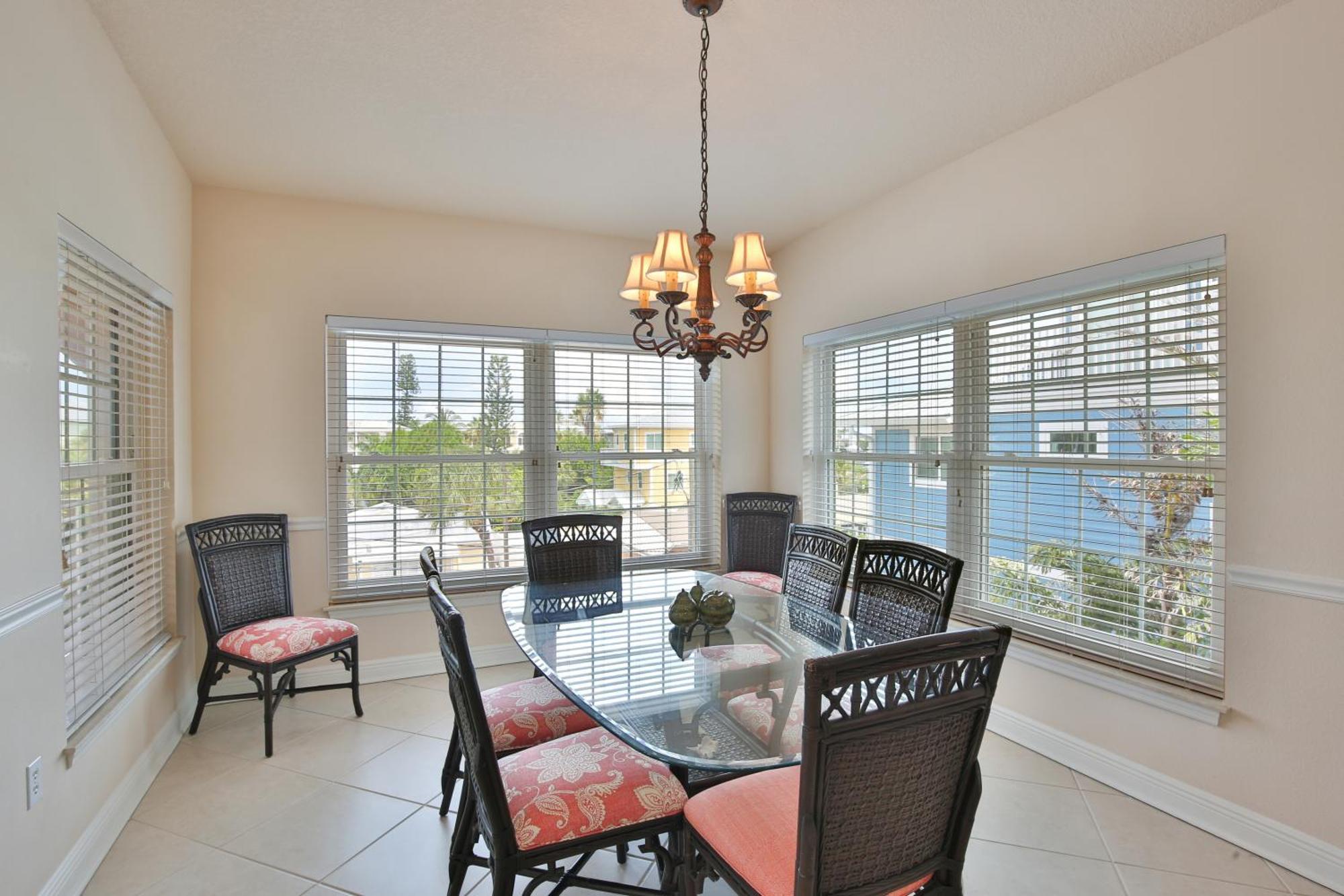 Hibiscus Hideaway B - Top Floor Unit برادنتون بيتش المظهر الخارجي الصورة