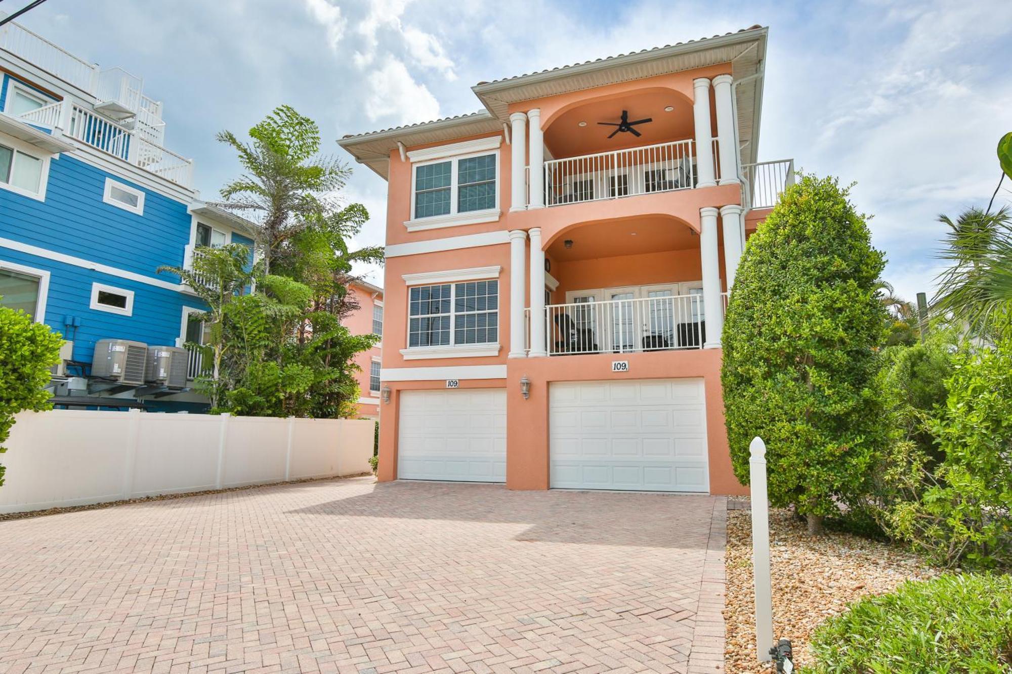 Hibiscus Hideaway B - Top Floor Unit برادنتون بيتش المظهر الخارجي الصورة